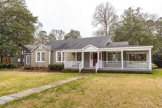 109 Lakeshore Dr, McComb, MS 39648