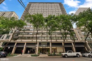 33 E  Cedar St #3H, Chicago, IL 60611