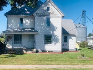 106 Maple St, Luzerne, IA 52257