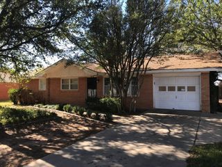 309 N  Washington Ave, Denver City, TX 79323