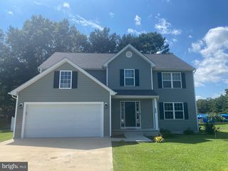 806 W  Lane Cir, Milford, DE 19963