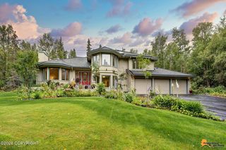 6601 Gunnison Dr, Anchorage, AK 99516