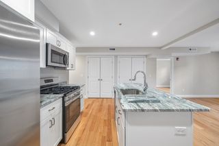 7 Cedar St #2, Taunton, MA 02780