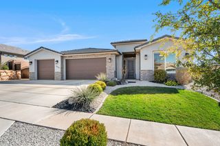 1024 E  Roadrunner Dr, Washington, UT 84780