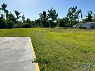 4725 Grand Caillou Rd, Houma, LA 70363