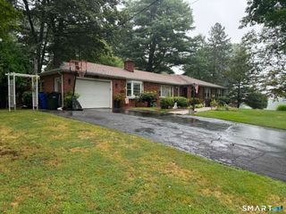 91 Forest Drive, Wethersfield, CT 06109