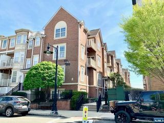 200 Dey St #239, Harrison, NJ 07029