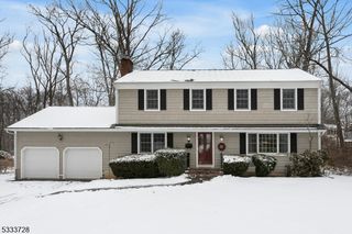 108 Ambar Pl, Bernardsville, NJ 07924