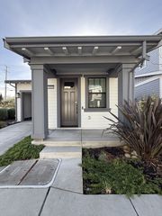 1604 Winding Creek Way, Healdsburg, CA 95448