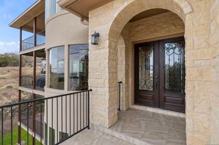 502 Cindy Dr, Canyon Lake, TX 78133