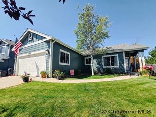 1722 Sunny Hl, Cheyenne, WY 82001