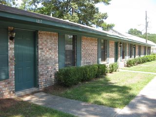 1210 Skokie Dr, Ruston, LA 71270