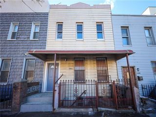 168A 26th St, Brooklyn, NY 11232