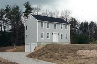 27 Old County Rd, Holland, MA 01521
