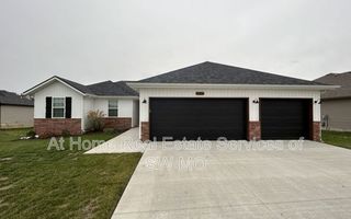 533 Evergreen Ave, Rogersville, MO 65742