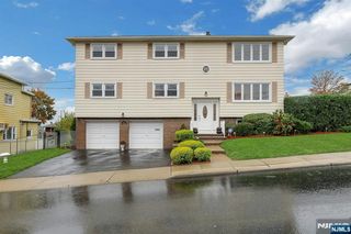 426 Broad St, Carlstadt, NJ 07072