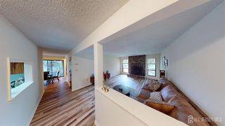 280 Willowbrook Dr, North Brunswick, NJ 08902