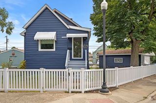 930 Myrtle Ave, Whiting, IN 46394