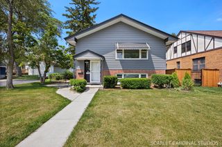 140 W  Adams St, Villa Park, IL 60181