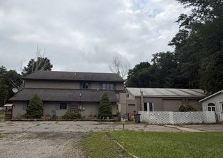 16 Hannah Ave, Croswell, MI 48422