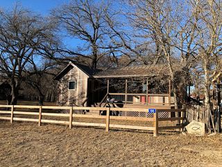 156 Verde Park Blvd, Center Point, TX 78010