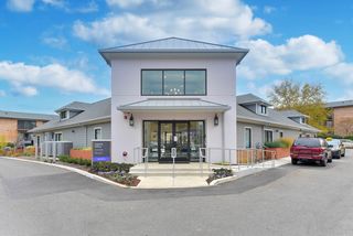 346 S  Whiting St #1-A-33, Alexandria, VA 22304
