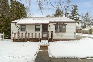 1317 E  Saint Andrews Rd, Midland, MI 48642