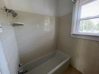 2415 20th St, Lubbock, TX 79411
