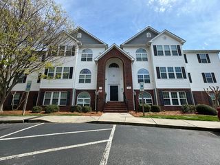 4306 Timberbrooke Dr #2C, Greensboro, NC 27409