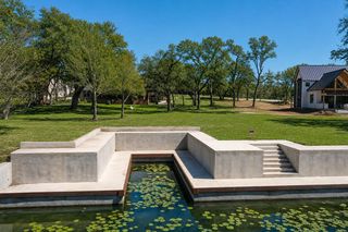 612 Pecan Creek Dr, Horseshoe Bay, TX 78657