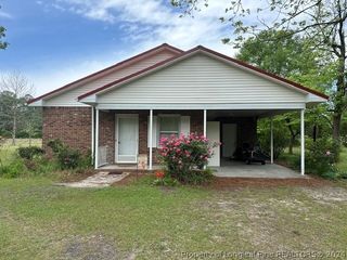 1689 Bull St, Garland, NC 28441
