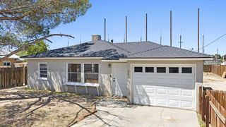 43517 6th St E, Lancaster, CA 93535