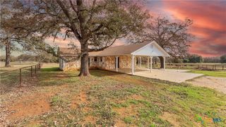 2569 County Road 443, Waelder, TX 78959
