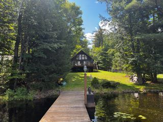 525 Petrie Rd, Old Forge, NY 13420