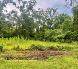 1217 W  33rd Ave, Covington, LA 70433