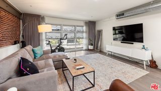 527 Molino St #201, Los Angeles, CA 90013