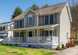 78 Pasture Drive, Manchester, NH 03102