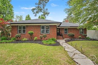 410 E 55th Street, Savannah, GA 31405