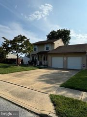 3 Jonquil Way, Erial, NJ 08081