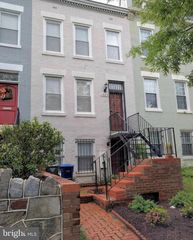1523 Pennsylvania Ave  SE #2, Washington, DC 20003