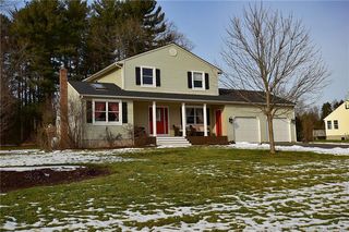 28 Country Fair Dr, Somers, CT 06071