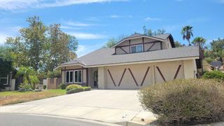 8319 Whispering Tree Dr, Riverside, CA 92509