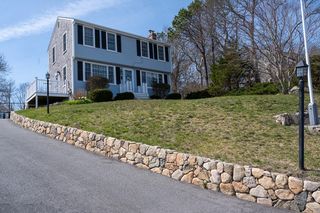 17 McGrath Rd, Bourne, MA 02532