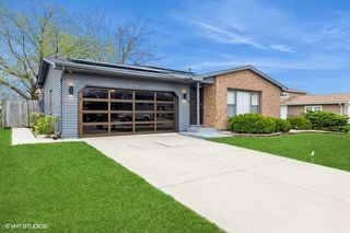 18710 Cypress Ave, Country Club Hills, IL 60478