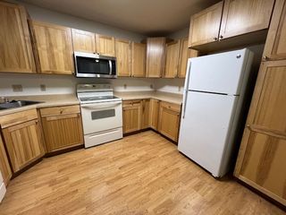 5600 Lexington St #212, Mc Farland, WI 53558