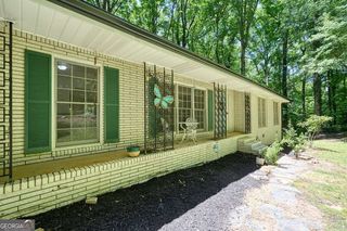 285 Hembredge Dr, Canton, GA 30115