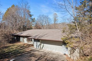 382 County #B, Mahomet, IL 61853