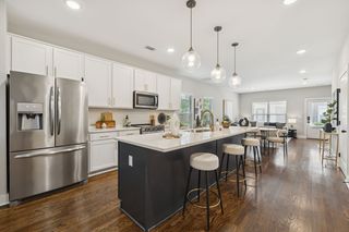 218 Thompson Park Dr, Nashville, TN 37211