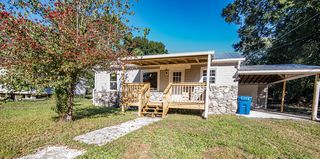 109 Oakwood Dr, Huntland, TN 37345
