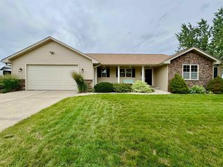 219 N  Water St, Evansville, WI 53536